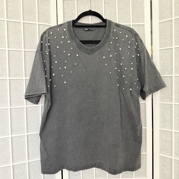 Zara Tops - Zara Grey DiamonStudded Crewneck Cropped T-Shirt